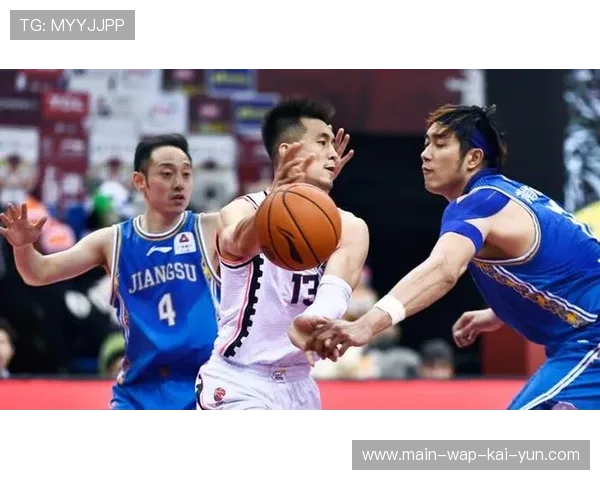 齐齐哈尔需限制深圳队前场板墙争夺与门前补射能力